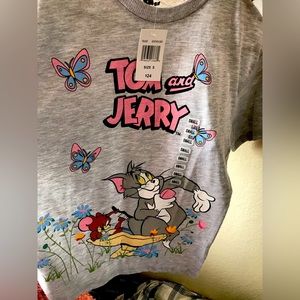 T shirt Tom and Jerry Small Tag included